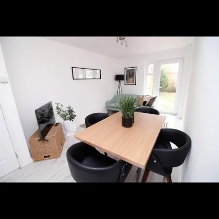 Luxury Town House In Bristol, Near Southmead Hospital Prázdninový dům