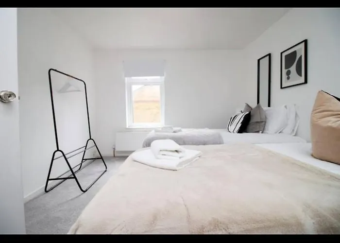 Tatil Evi Luxury Town House In Bristol, Near Southmead Hospital Bristol