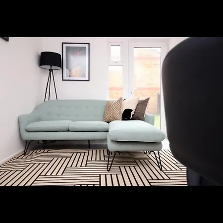 Vakantiehuis Luxury Town House In Bristol, Near Southmead Hospital *